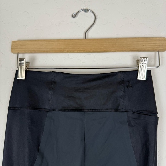 ADAY Throw It Higher Legging in Black - Picture 7 of 11